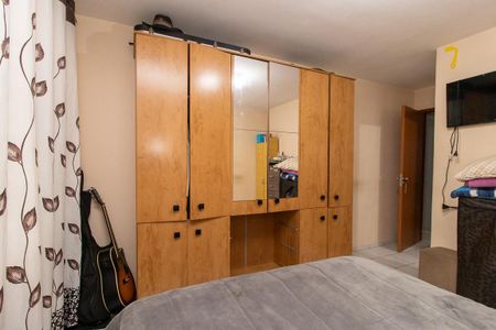 Casa à venda com 160m², 4 quartos e 1 vaga Casa à venda com 160m², 4 quartos e 1 vagaQuarto 1 suite