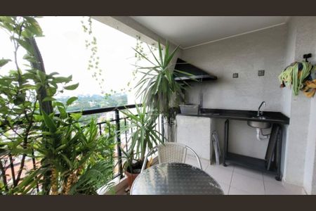Apartamento à venda com 68m², 2 quartos e 1 vaga