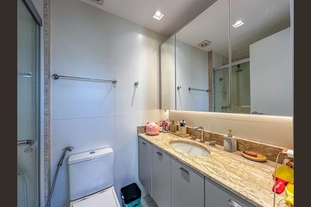 Apartamento para alugar com 149m², 3 quartos e 2 vagas