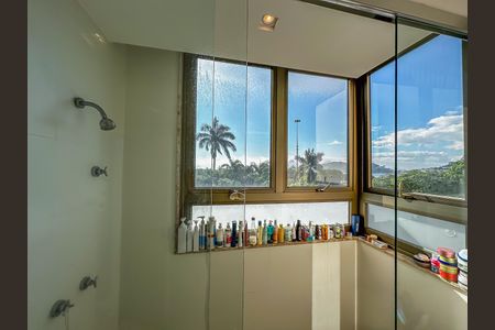Apartamento para alugar com 149m², 3 quartos e 2 vagas