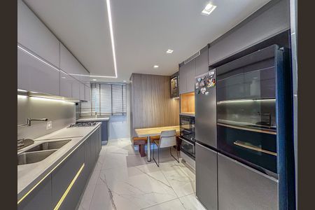 Apartamento para alugar com 149m², 3 quartos e 2 vagas