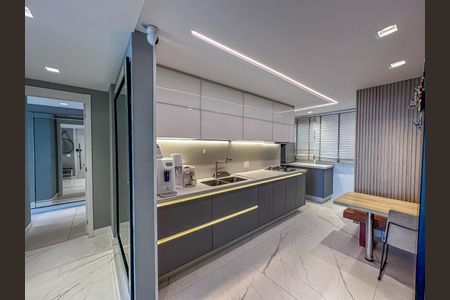 Apartamento para alugar com 149m², 3 quartos e 2 vagas
