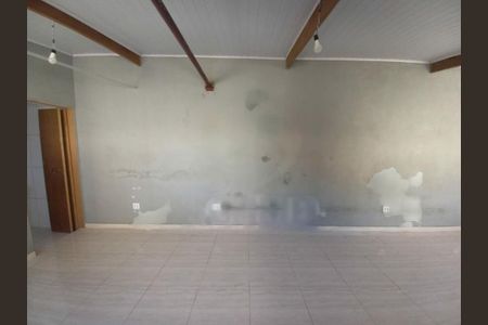 Casa à venda com 230m², 4 quartos e 6 vagas