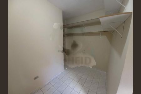 Casa à venda com 4 quartos, 230m² em Parque das Arvores, São Paulo