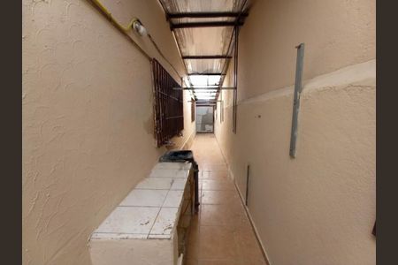 Casa à venda com 230m², 4 quartos e 6 vagas