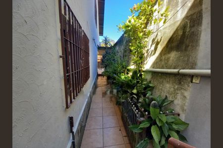 Casa à venda com 230m², 4 quartos e 6 vagas