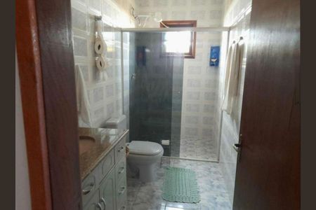 Casa à venda com 3 quartos, 250m² em Jardim Pedreira, São Paulo