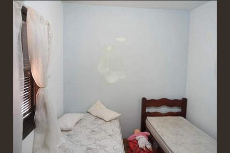 Casa à venda com 3 quartos, 250m² em Jardim Pedreira, São Paulo