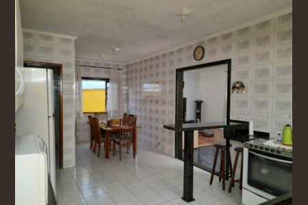 Casa à venda com 3 quartos, 250m² em Jardim Pedreira, São Paulo