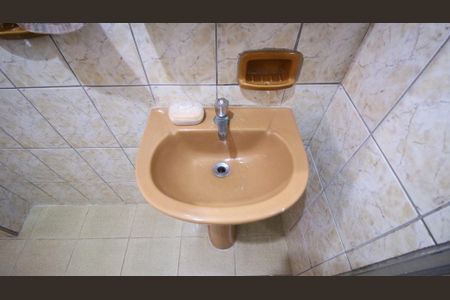 Casa para alugar com 105m², 2 quartos e 4 vagas Casa para alugar com 105m², 2 quartos e 4 vagasBanheiro