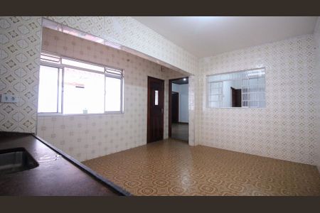 Casa para alugar com 105m², 2 quartos e 4 vagas Casa para alugar com 105m², 2 quartos e 4 vagasCozinha