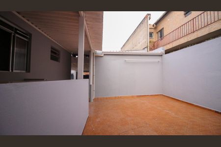 Casa para alugar com 105m², 2 quartos e 4 vagas Casa para alugar com 105m², 2 quartos e 4 vagasQuintal