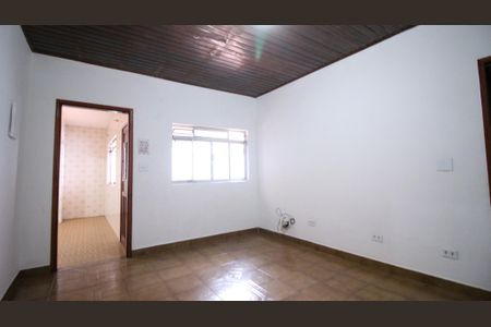 Casa para alugar com 105m², 2 quartos e 4 vagas Casa para alugar com 105m², 2 quartos e 4 vagasSala