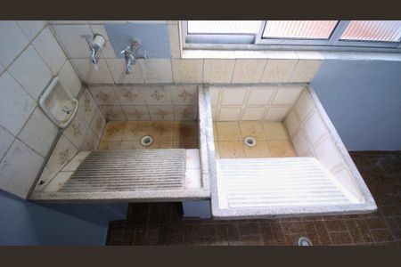 Casa para alugar com 105m², 2 quartos e 4 vagas Casa para alugar com 105m², 2 quartos e 4 vagasÁrea de Serviço