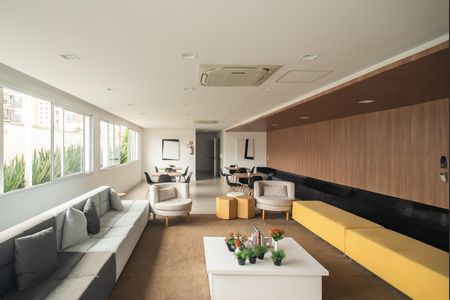 Apartamento para alugar com 36m², 2 quartos e sem vagaÁrea comum - Salão de festas