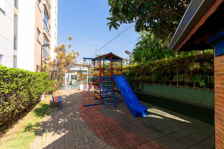 Apartamento para alugar com 49m², 2 quartos e 1 vagaÁrea comum
