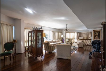 Sala de apartamento à venda com 4 quartos, 244m² em Floresta, Porto Alegre