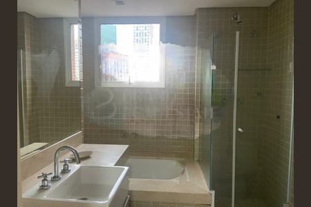 Apartamento para alugar com 3 quartos, 151m² em Itaim Bibi, São Paulo