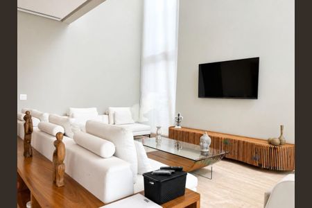 Casa à venda com 640m², 5 quartos e 6 vagas