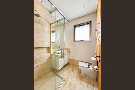 Casa à venda com 640m², 5 quartos e 6 vagas