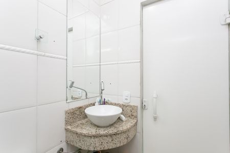 Casa de condomínio à venda com 72m², 2 quartos e 1 vaga Casa de condomínio à venda com 72m², 2 quartos e 1 vagaBanheiro 1