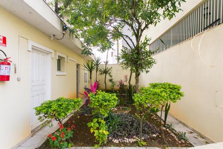 Casa de condomínio à venda com 72m², 2 quartos e 1 vaga Casa de condomínio à venda com 72m², 2 quartos e 1 vagaÁrea comum