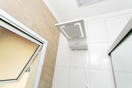 Casa de condomínio à venda com 72m², 2 quartos e 1 vaga Casa de condomínio à venda com 72m², 2 quartos e 1 vagaBanheiro 1
