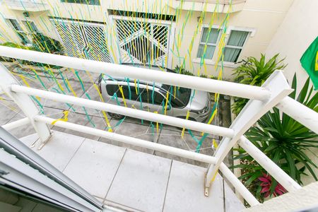 Casa de condomínio à venda com 72m², 2 quartos e 1 vaga Casa de condomínio à venda com 72m², 2 quartos e 1 vagaVaranda do Quarto 1