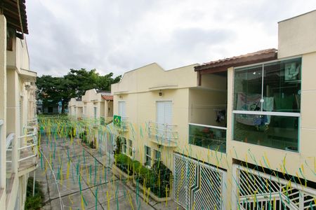 Casa de condomínio à venda com 72m², 2 quartos e 1 vaga Casa de condomínio à venda com 72m², 2 quartos e 1 vagaVaranda do Quarto 1