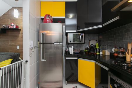 Casa de condomínio à venda com 72m², 2 quartos e 1 vaga Casa de condomínio à venda com 72m², 2 quartos e 1 vagaCozinha