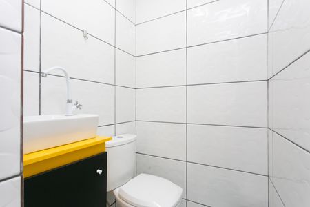Casa de condomínio à venda com 72m², 2 quartos e 1 vaga Casa de condomínio à venda com 72m², 2 quartos e 1 vagaBanheiro 2