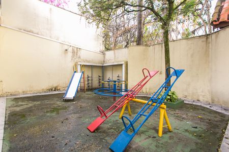 Casa de condomínio à venda com 72m², 2 quartos e 1 vaga Casa de condomínio à venda com 72m², 2 quartos e 1 vagaÁrea comum - Playground