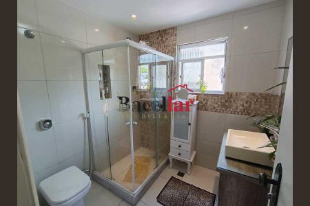 Casa à venda com 130m², 2 quartos e sem vaga