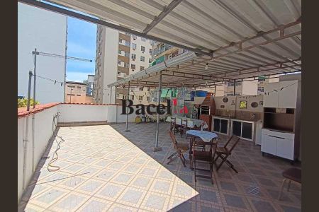 Casa à venda com 130m², 2 quartos e sem vaga