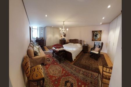 Apartamento à venda com 210m², 3 quartos e 2 vagas
