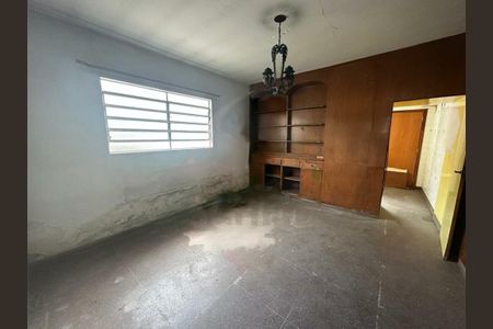 Casa à venda com 3 quartos, 243m² em Jardim Campo Grande, São Paulo