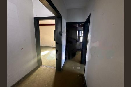 Casa à venda com 243m², 3 quartos e sem vaga