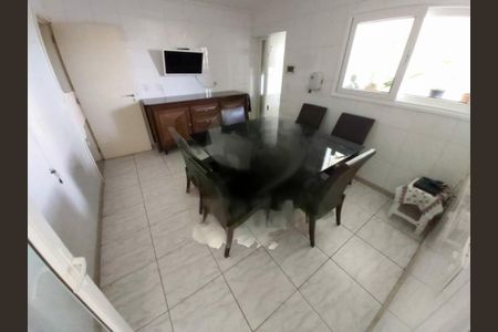 Casa à venda com 450m², 5 quartos e 2 vagas