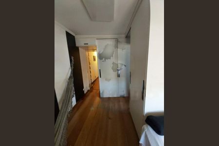 Casa à venda com 5 quartos, 450m² em Vila Santa Maria, São Paulo