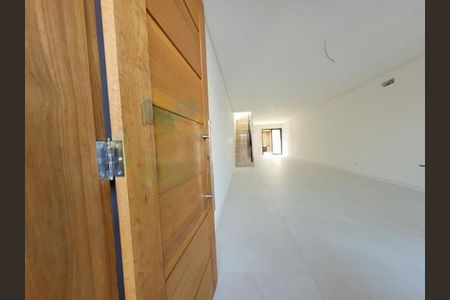 Casa à venda com 3 quartos, 130m² em Campo Grande, São Paulo