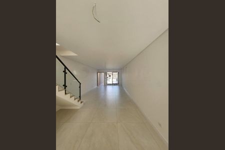 Casa à venda com 3 quartos, 130m² em Campo Grande, São Paulo