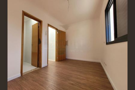 Casa à venda com 130m², 3 quartos e 2 vagas