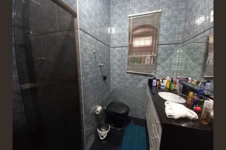Casa à venda com 116m², 3 quartos e 2 vagas