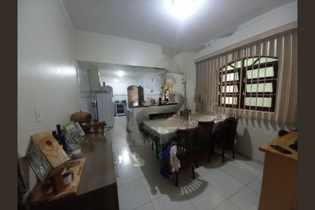 Casa à venda com 116m², 3 quartos e 2 vagas