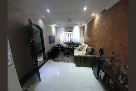 Casa à venda com 116m², 3 quartos e 2 vagas