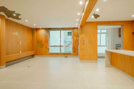 Apartamento à venda com 95m², 2 quartos e 1 vaga