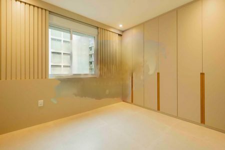 Apartamento à venda com 95m², 2 quartos e 1 vaga