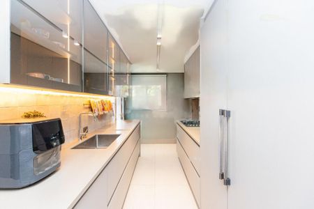 Apartamento à venda com 3 quartos, 162m² em Ibirapuera, São Paulo
