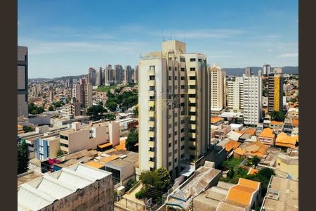 Apartamento para alugar com 207m², 3 quartos e 2 vagas