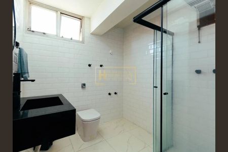 Apartamento para alugar com 207m², 3 quartos e 2 vagas